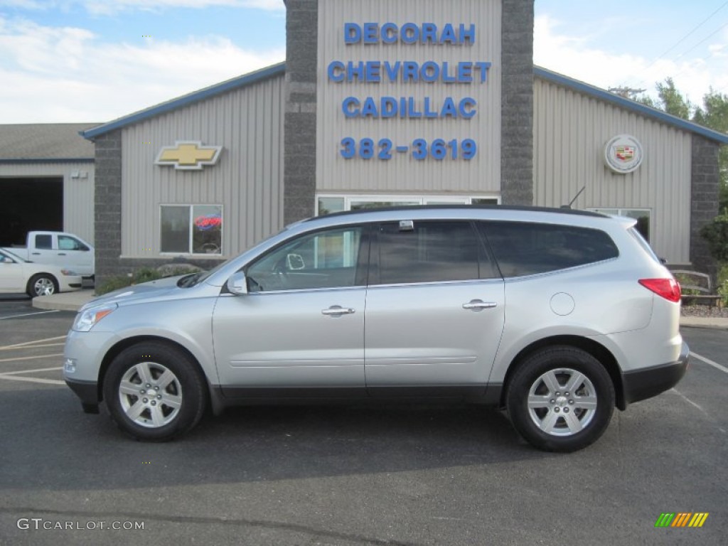 2010 Traverse LT AWD - Silver Ice Metallic / Ebony photo #1