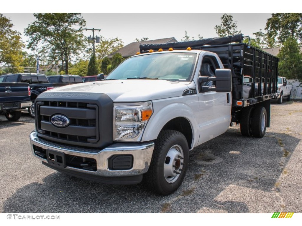 Oxford White 2013 Ford F350 Super Duty XL Regular Cab Stake Truck Exterior Photo #85645487