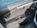 2010 Silver Ice Metallic Chevrolet Traverse LT AWD  photo #11