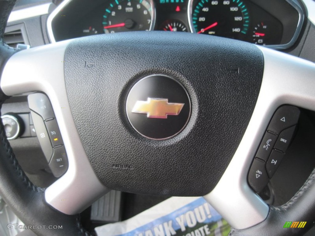 2010 Traverse LT AWD - Silver Ice Metallic / Ebony photo #17