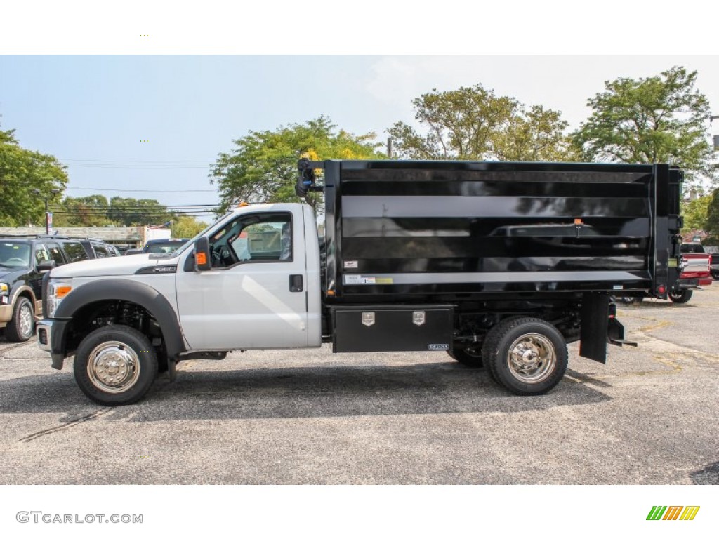 Oxford White 2013 Ford F550 Super Duty XL Regular Cab 4x4 Dump Truck Exterior Photo #85645913