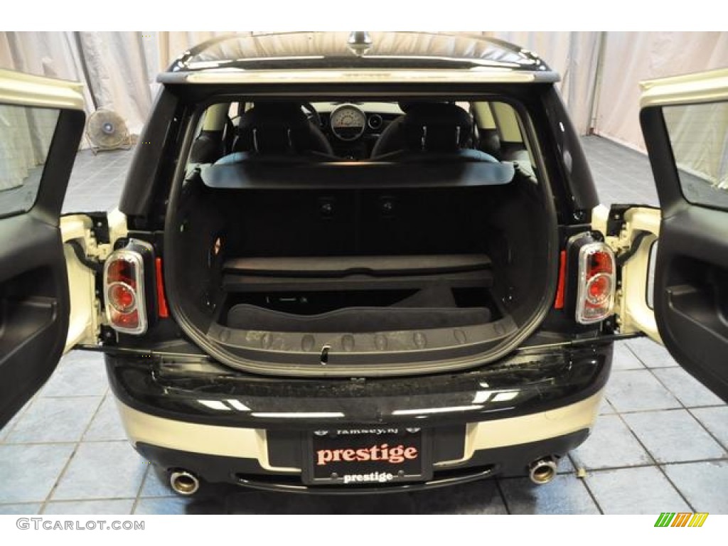 2014 Cooper S Clubman - Pepper White / Carbon Black photo #17