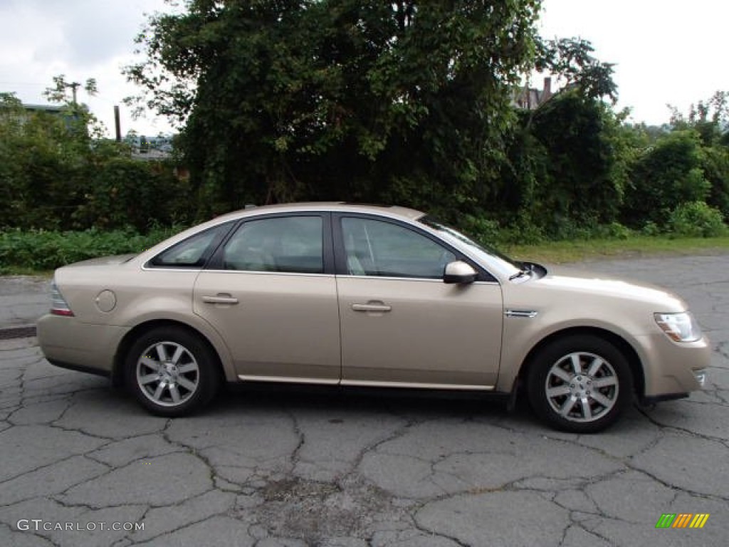 2008 Taurus SEL - Dune Pearl Metallic / Camel photo #1
