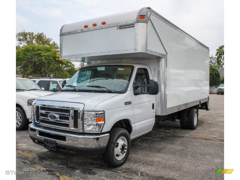 Oxford White 2013 Ford E Series Cutaway E450 Commercial Moving Truck Exterior Photo #85646948