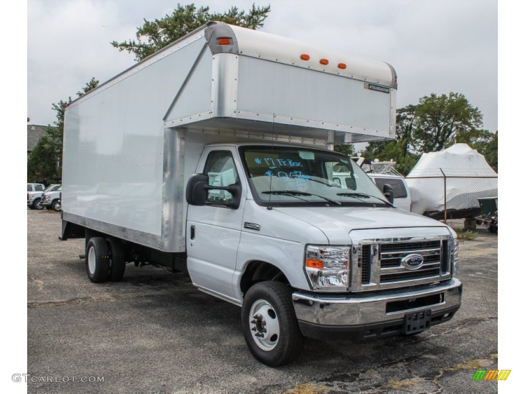 2013 Ford E Series Cutaway E450 Commercial Moving Truck Exterior Photos