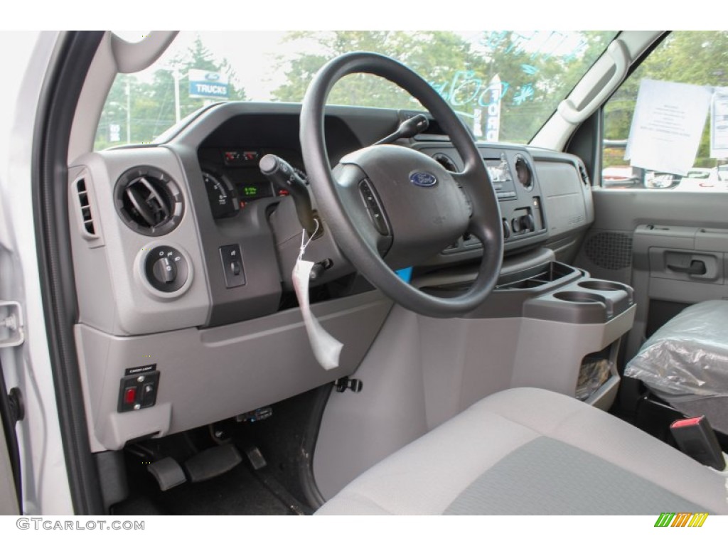 2013 Ford E Series Cutaway E450 Commercial Moving Truck Interior Color Photos