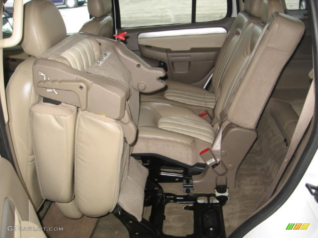 2005 Mountaineer V6 AWD - Oxford White / Medium Dark Parchment photo #18