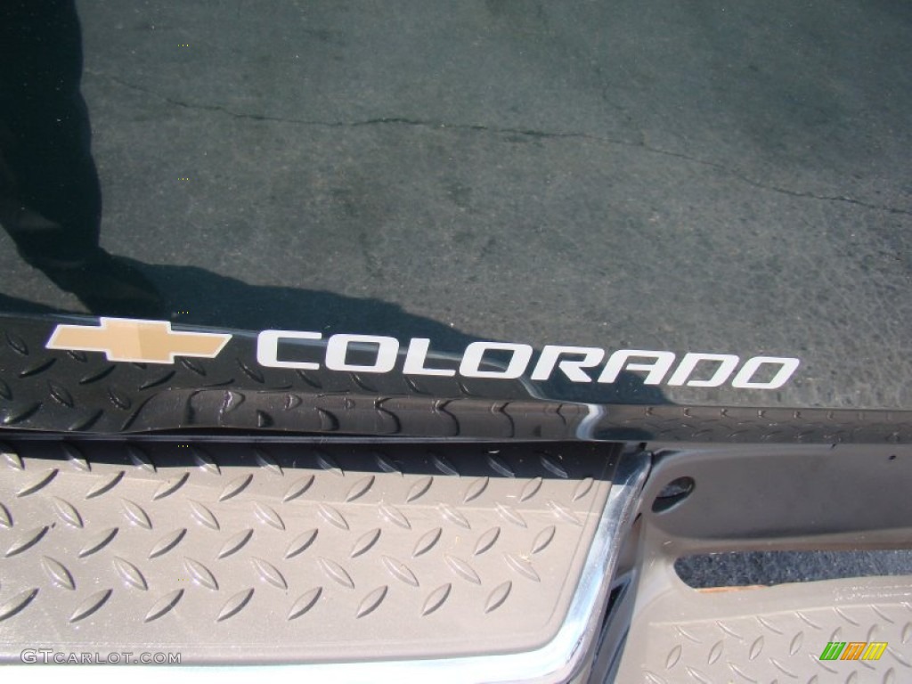 2005 Colorado LS Extended Cab - Dark Green Metallic / Sandstone photo #24