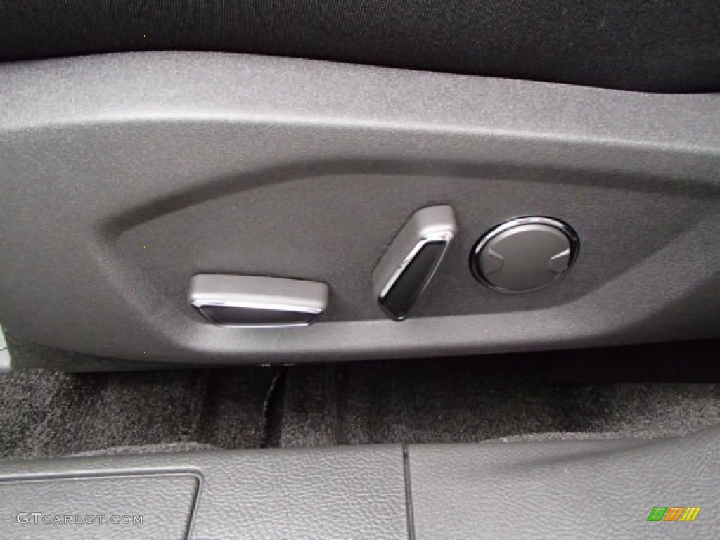 2014 Ford Fusion SE EcoBoost Controls Photo #85650185