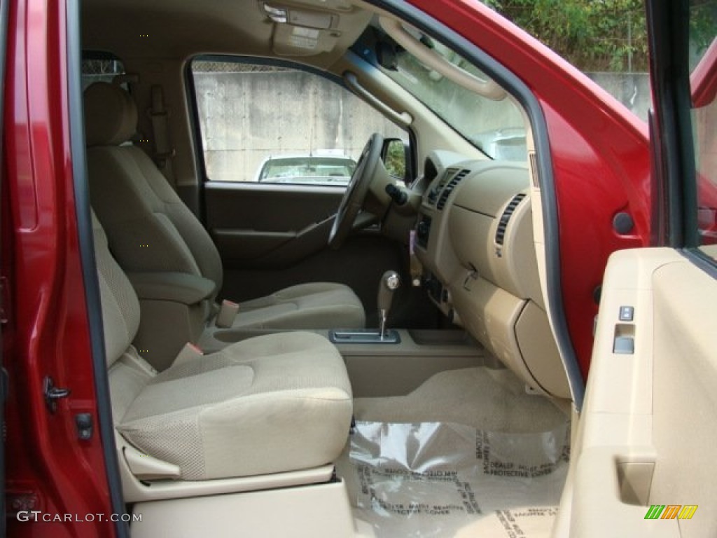 2007 Frontier LE Crew Cab 4x4 - Red Brawn / Desert photo #22