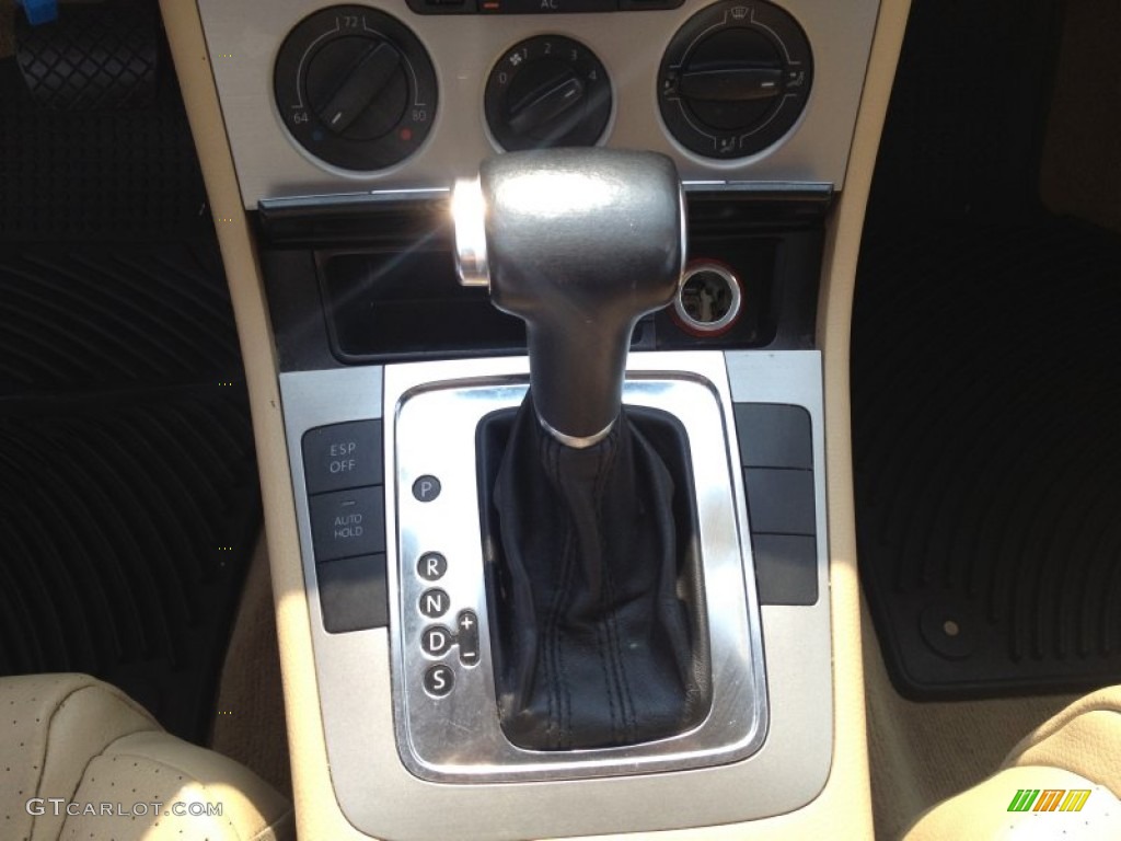 2009 Passat Komfort Sedan - White Gold Metallic / Cornsilk Beige photo #13