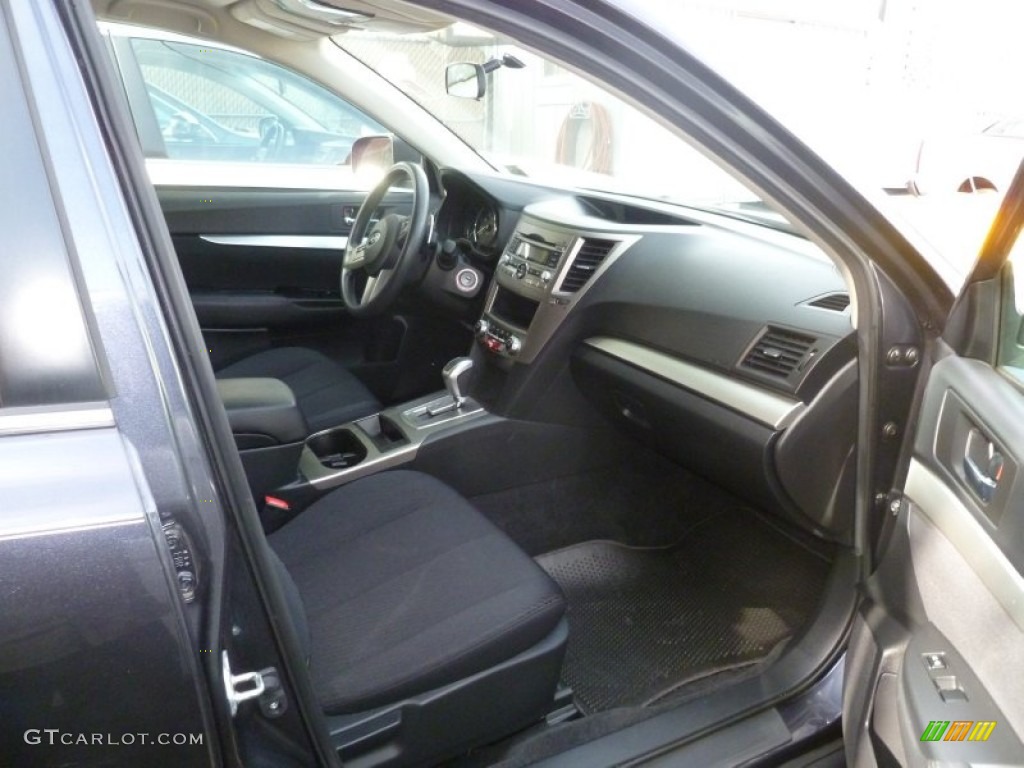 2011 Outback 2.5i Wagon - Graphite Gray Metallic / Off Black photo #4