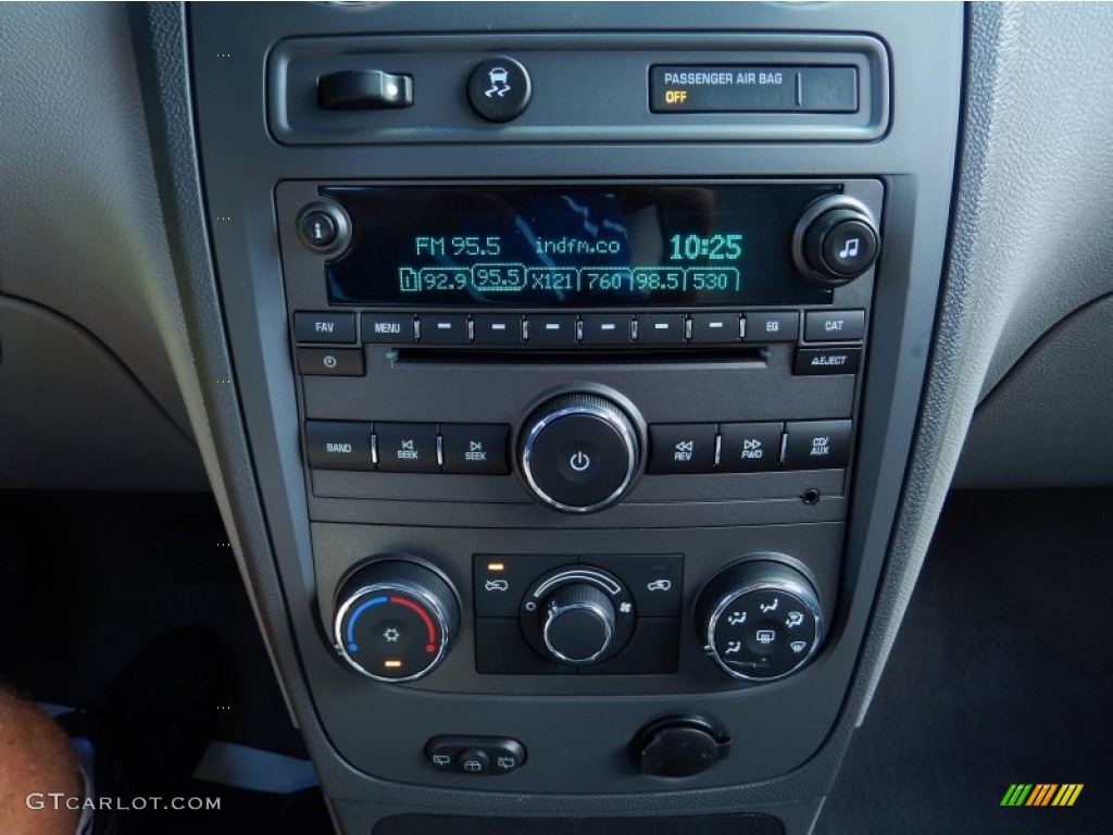 2009 HHR LT - Blue Flash Metallic / Cashmere photo #24