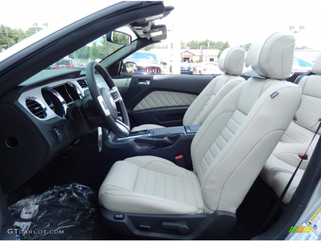Medium Stone Interior 2014 Ford Mustang V6 Premium Convertible Photo #85657475