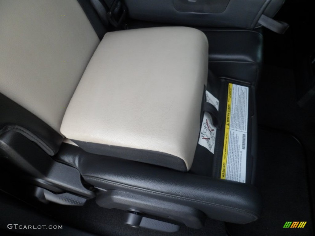 2009 Journey R/T AWD - Surf Blue Pearl / Dark Slate Gray/Light Graystone photo #17