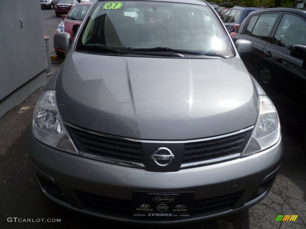 2007 Versa S - Magnetic Grey Metallic / Charcoal photo #2