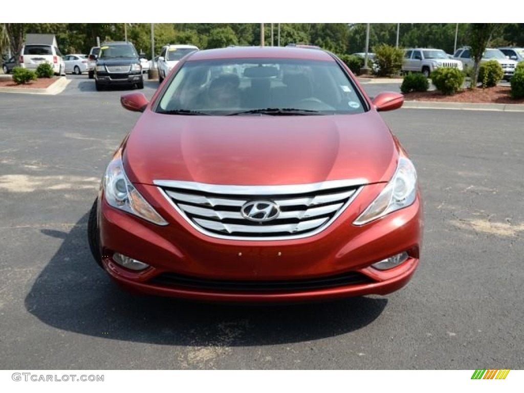 2011 Sonata SE 2.0T - Venetian Red / Black photo #2