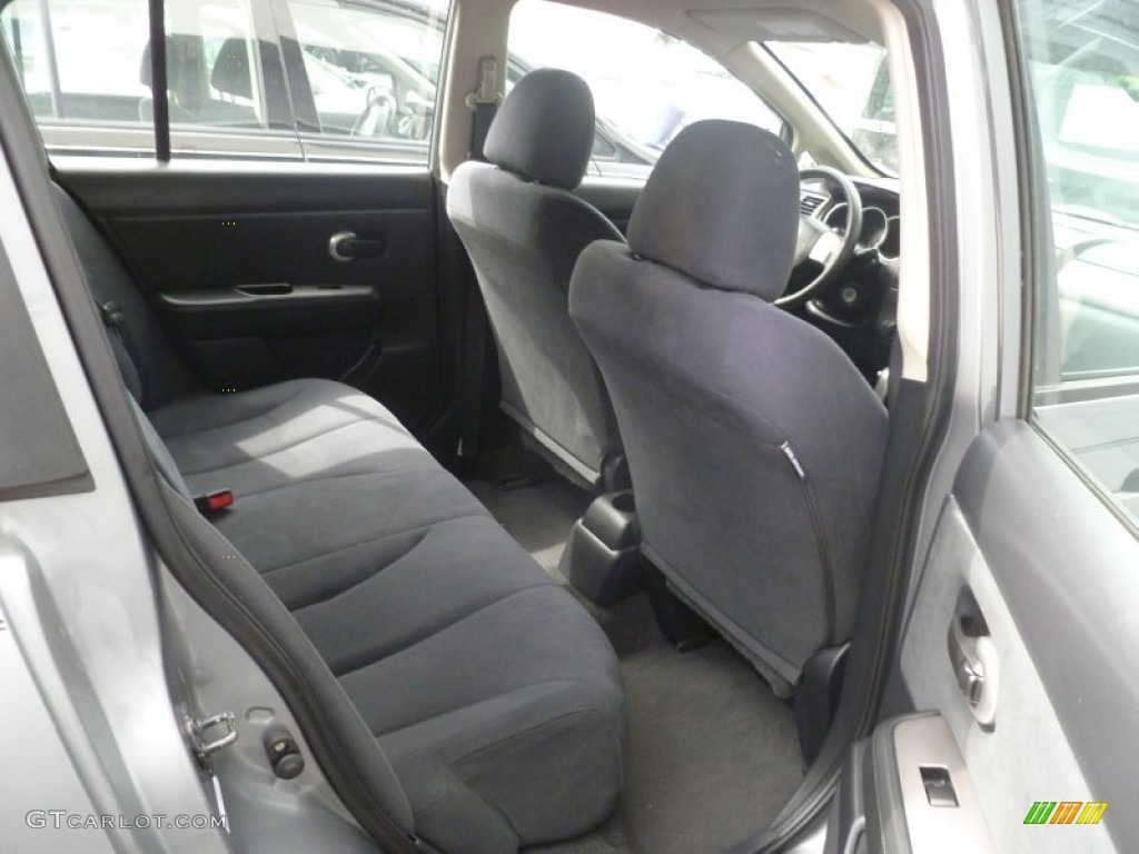 2007 Versa S - Magnetic Grey Metallic / Charcoal photo #8