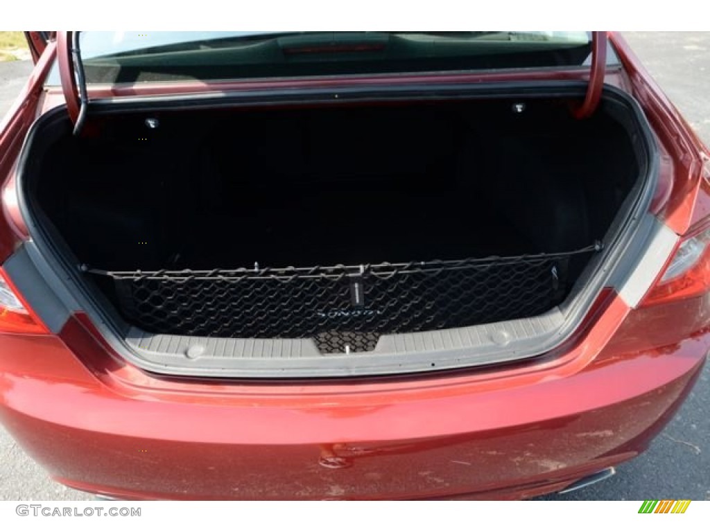 2011 Sonata SE 2.0T - Venetian Red / Black photo #14