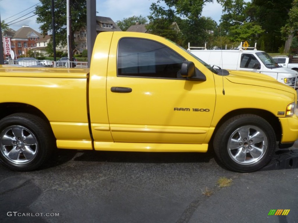 2004 Ram 1500 SLT Rumble Bee Regular Cab - Solar Yellow / Dark Slate Gray/Yellow Accents photo #4