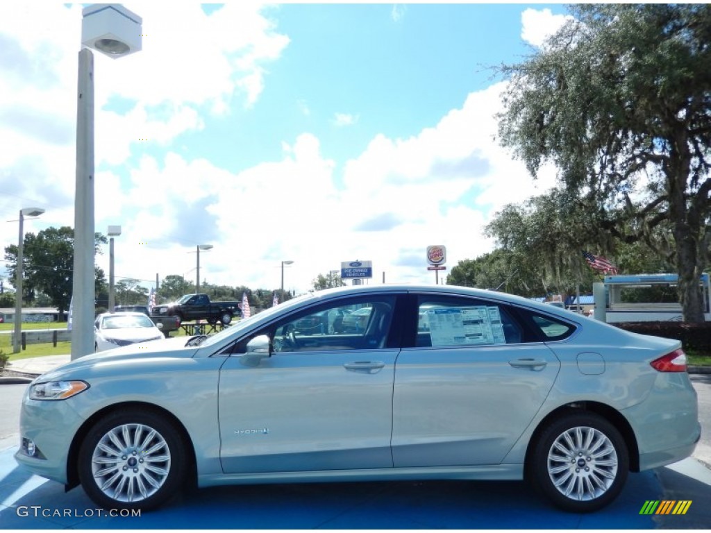 2013 Fusion Hybrid SE - Ice Storm Metallic / Charcoal Black photo #2