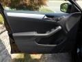 Black Uni - Jetta SE Sedan Photo No. 14