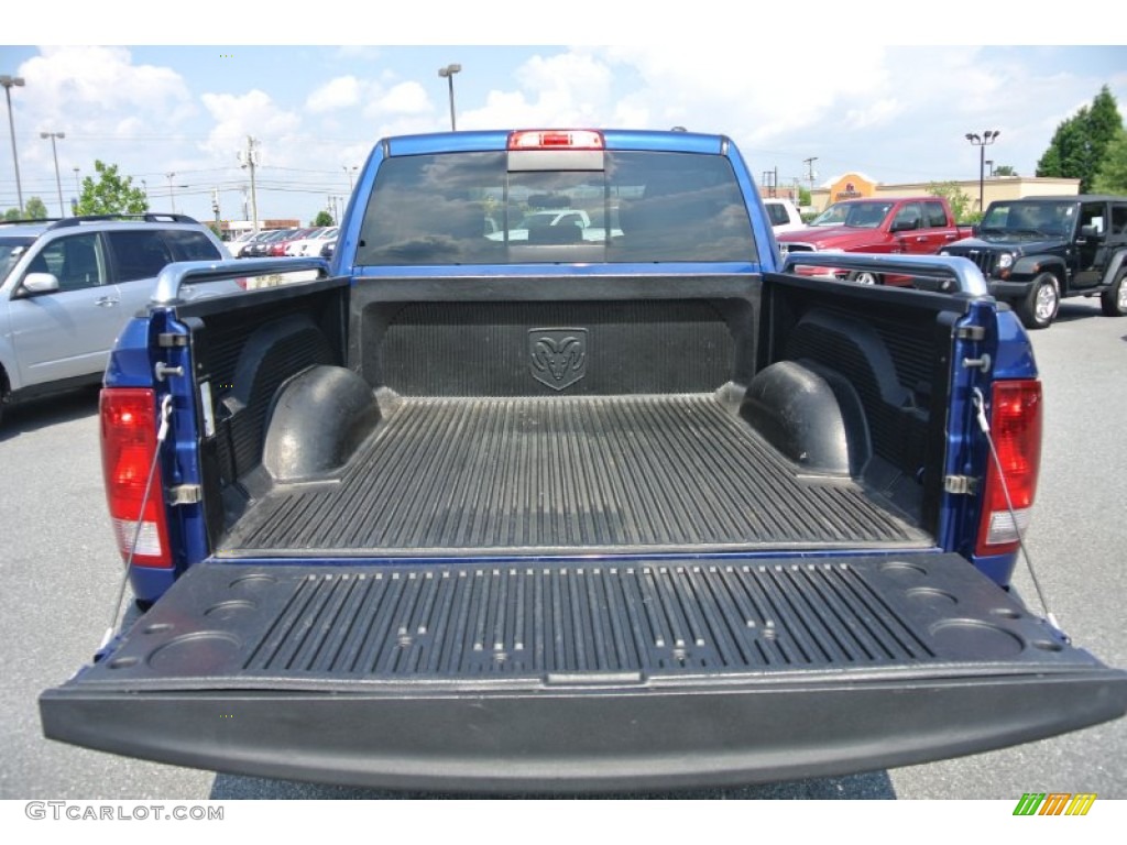 2011 Ram 1500 SLT Crew Cab - Deep Water Blue Pearl / Dark Slate Gray/Medium Graystone photo #5