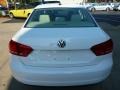 Candy White - Passat 2.5L SE Photo No. 17