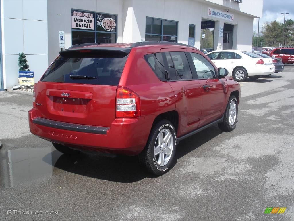 2007 Compass Sport 4x4 - Inferno Red Crystal Pearlcoat / Pastel Pebble Beige photo #2