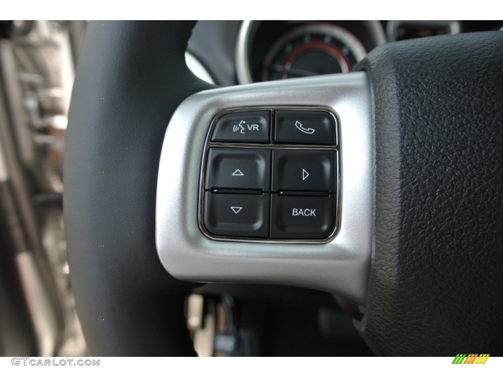 2014 Dodge Journey SXT Controls Photo #85664768
