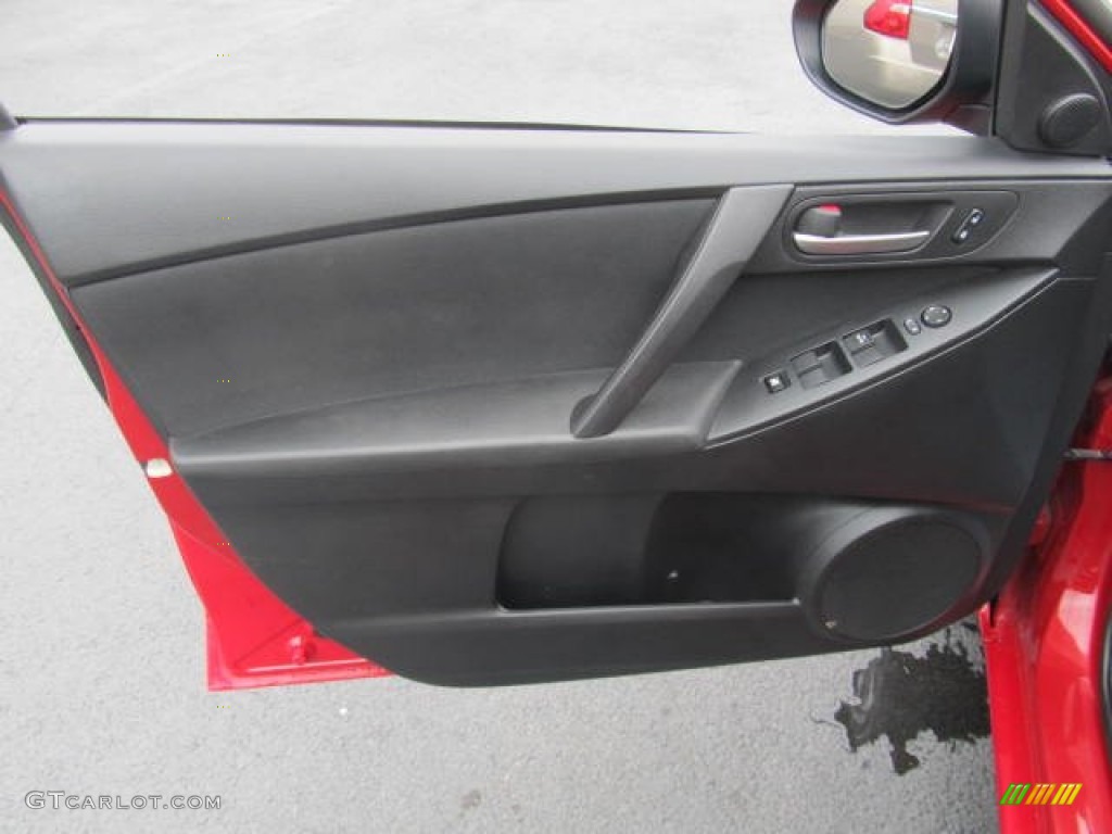 2011 MAZDA3 i Touring 4 Door - Velocity Red Mica / Black photo #11