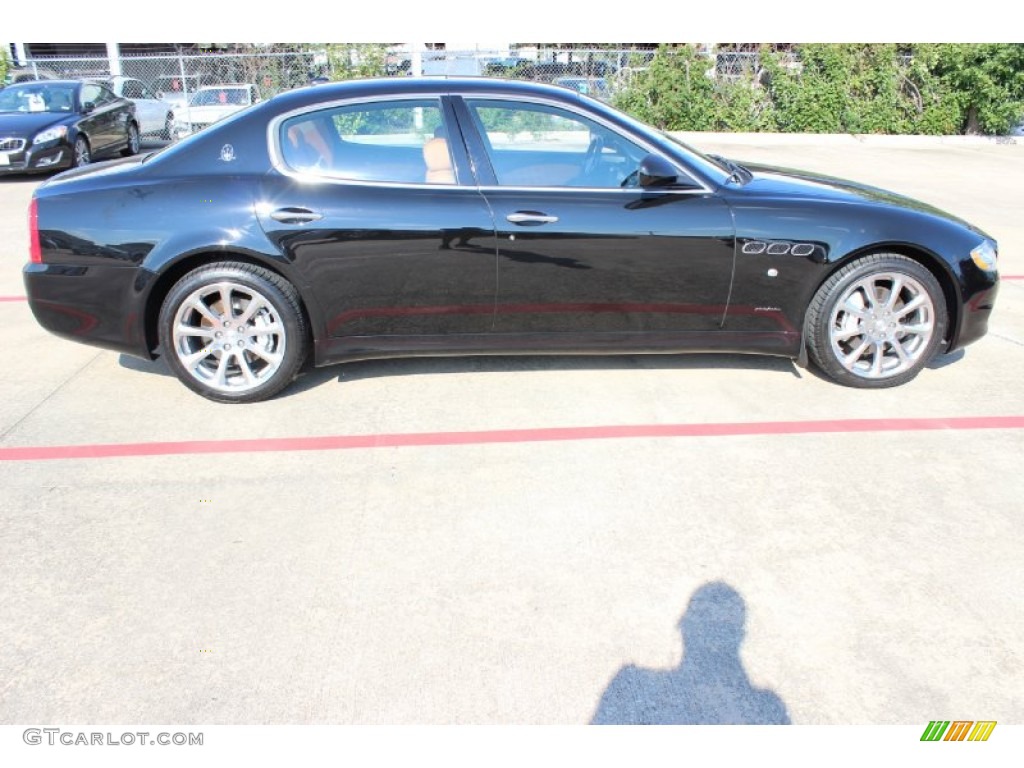 Nero (Black) 2010 Maserati Quattroporte Standard Quattroporte Model Exterior Photo #85666112