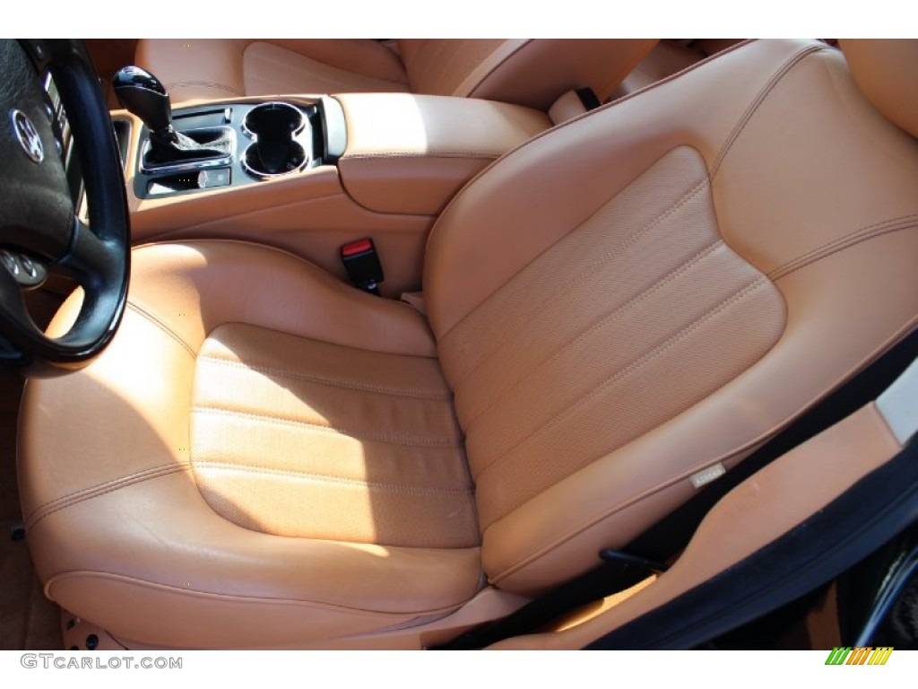 2010 Maserati Quattroporte Standard Quattroporte Model Front Seat Photos