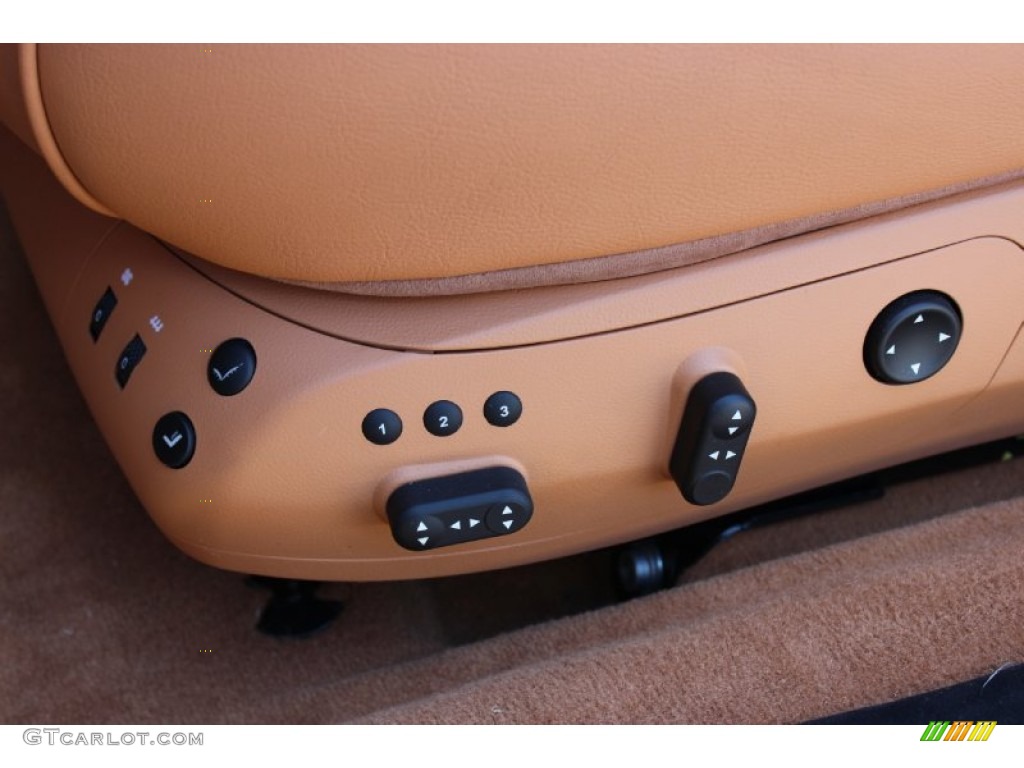 2010 Maserati Quattroporte Standard Quattroporte Model Controls Photo #85666304