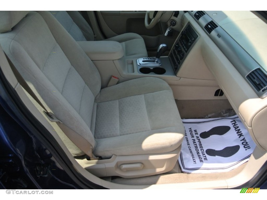 2006 Five Hundred SE - Dark Blue Pearl Metallic / Shale Grey photo #18