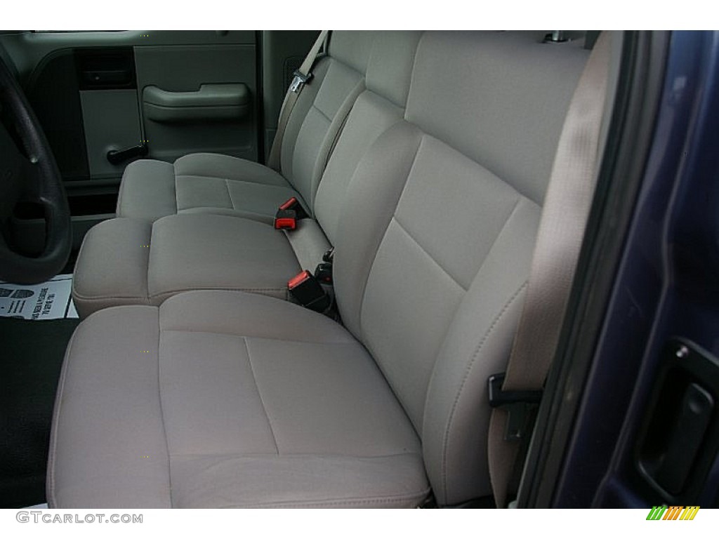 2005 F150 XL Regular Cab - True Blue Metallic / Medium Flint Grey photo #2