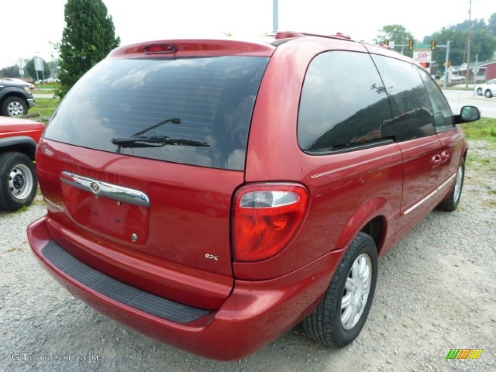 2004 Town & Country EX - Inferno Red Tinted Pearlcoat / Medium Slate Gray photo #5