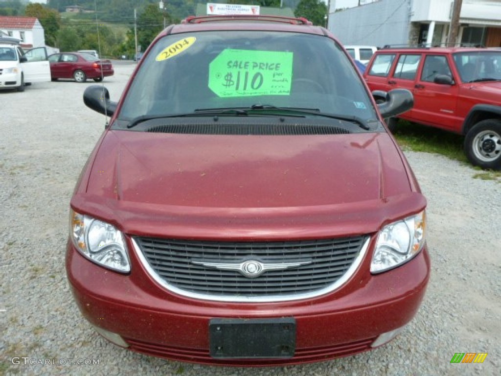 2004 Town & Country EX - Inferno Red Tinted Pearlcoat / Medium Slate Gray photo #10