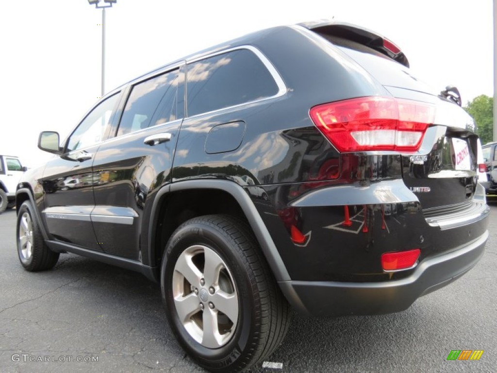 2013 Grand Cherokee Limited - Brilliant Black Crystal Pearl / Black photo #5