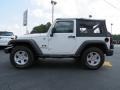 Stone White - Wrangler X 4x4 Photo No. 4
