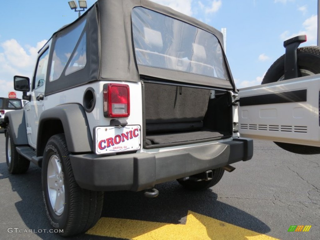 2009 Wrangler X 4x4 - Stone White / Dark Slate Gray/Medium Slate Gray photo #14