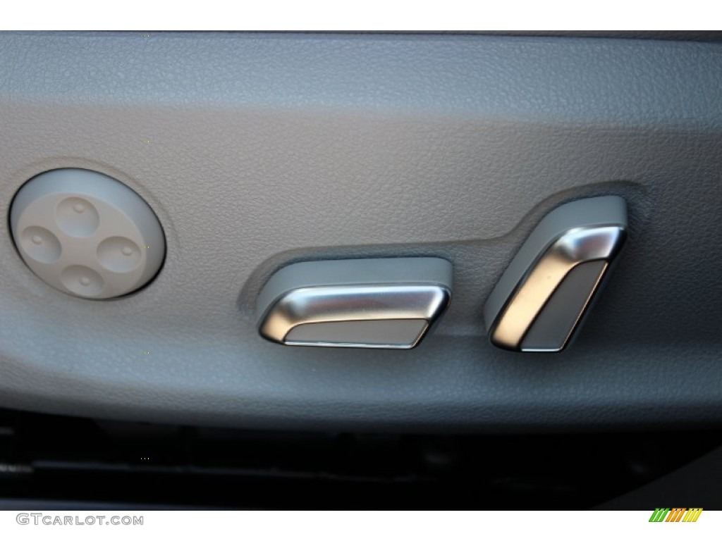 2014 A4 2.0T quattro Sedan - Ice Silver Metallic / Titanium Grey photo #16