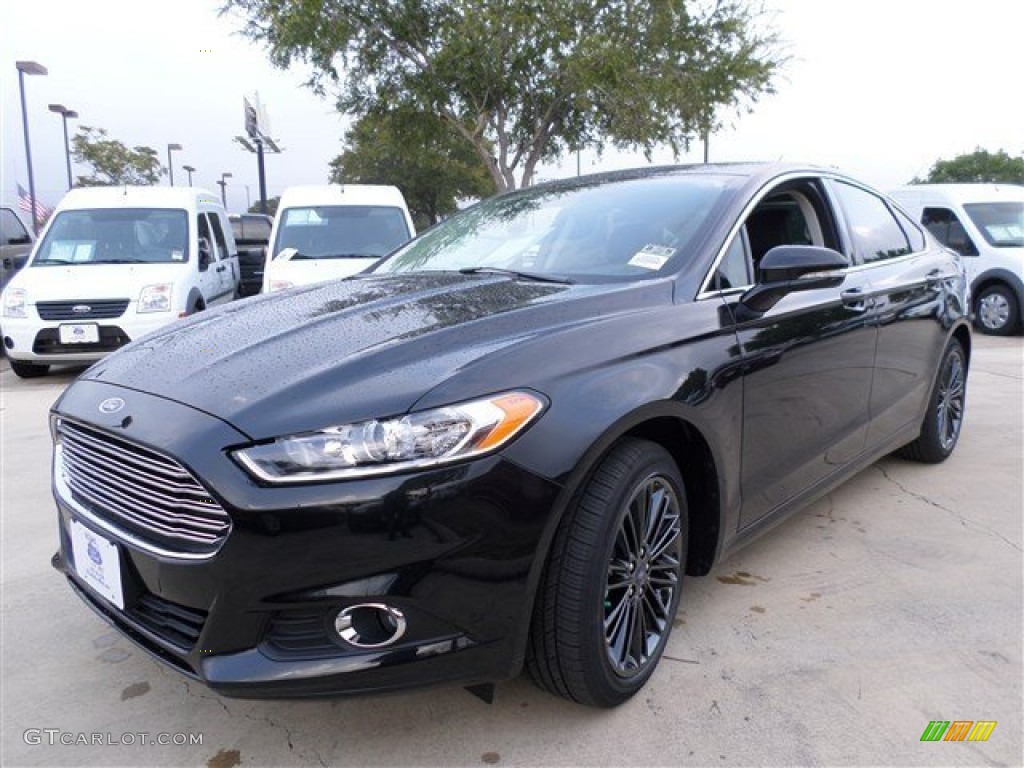 2014 Fusion SE EcoBoost - Tuxedo Black / Charcoal Black photo #1