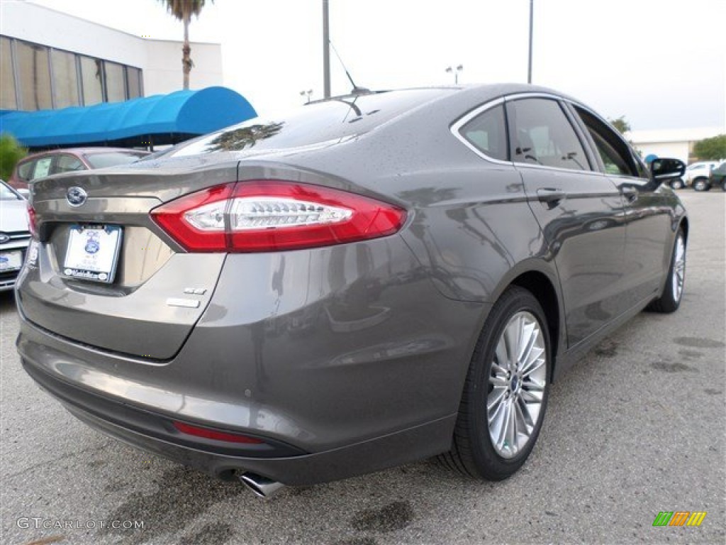 2014 Fusion SE EcoBoost - Sterling Gray / Charcoal Black photo #5
