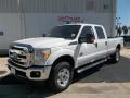 Oxford White - F350 Super Duty XLT Crew Cab 4x4 Photo No. 2
