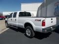 Oxford White - F350 Super Duty XLT Crew Cab 4x4 Photo No. 4