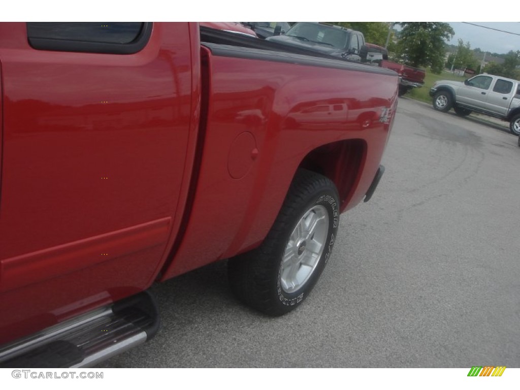 2010 Silverado 1500 LT Extended Cab 4x4 - Victory Red / Ebony photo #15