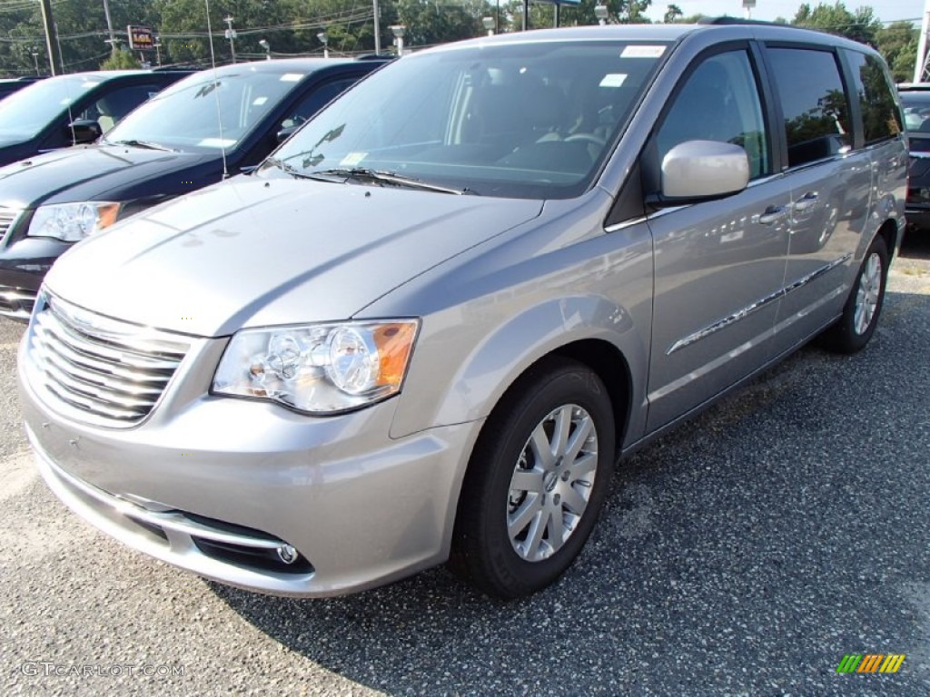 Billet Silver Metallic Chrysler Town & Country