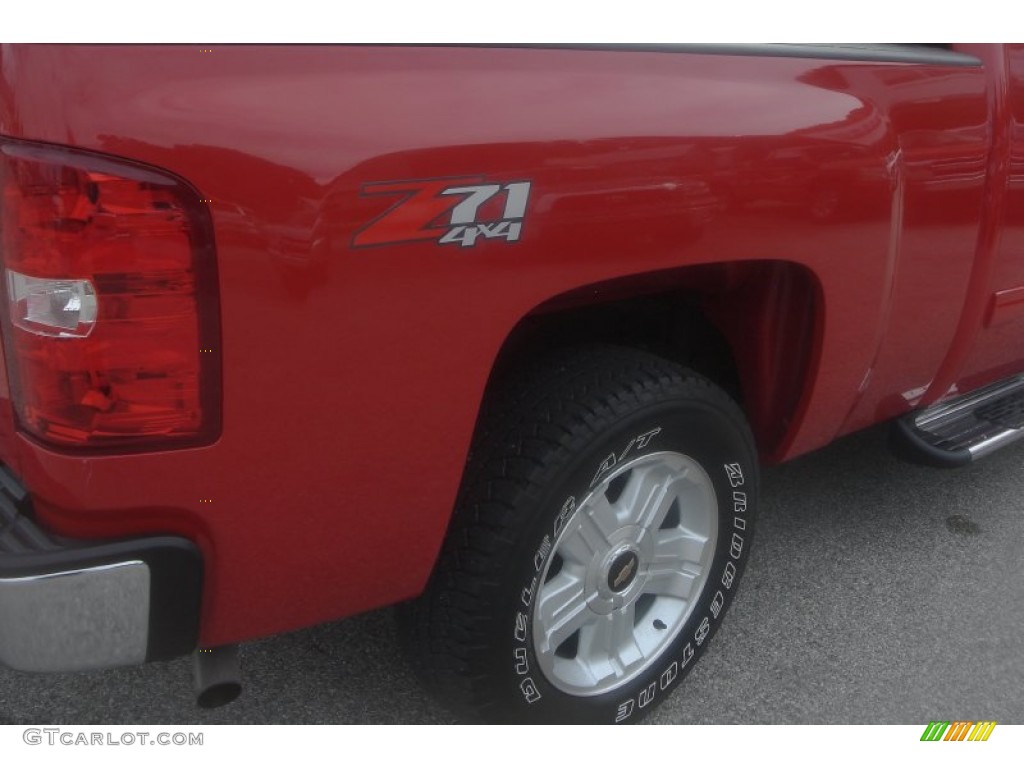 2010 Silverado 1500 LT Extended Cab 4x4 - Victory Red / Ebony photo #77