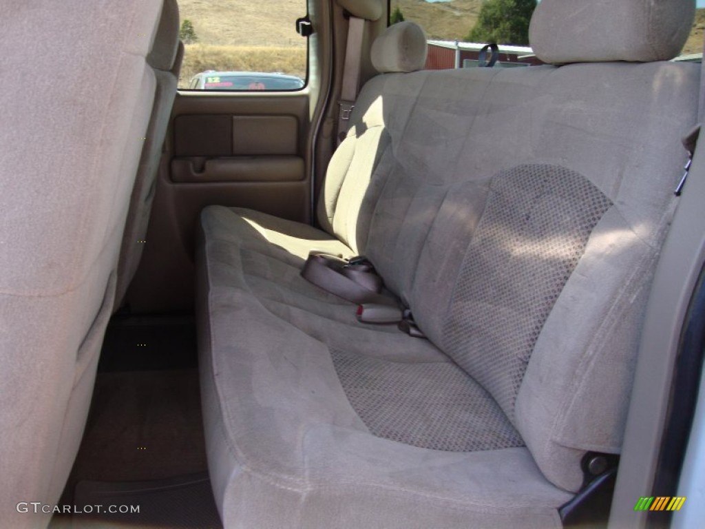 2002 Silverado 1500 LS Extended Cab - Summit White / Tan photo #21